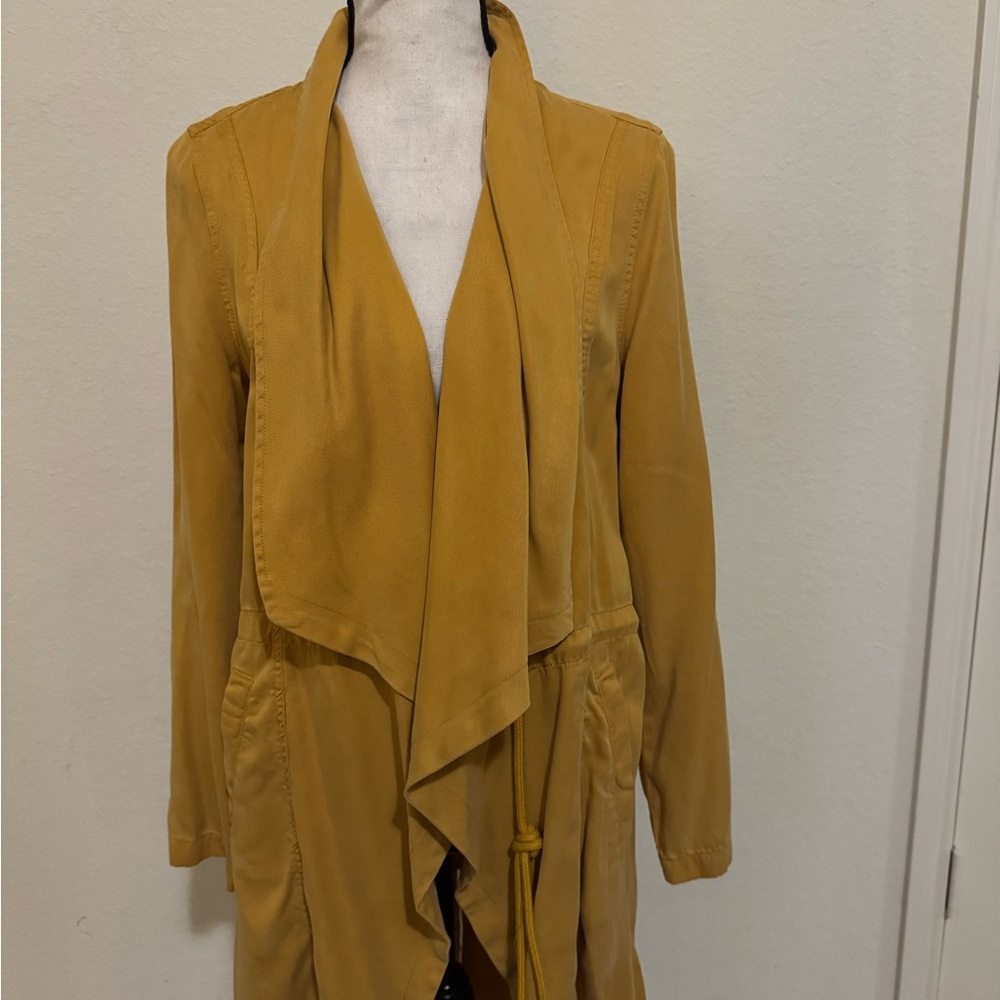 Max Jeans Yellow Blazer with Draped Front